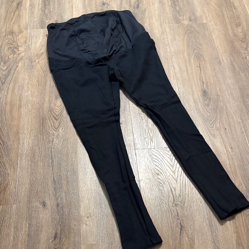 Isabel Maternity by Ingrid & Isabel Black Leggings